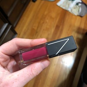 NARS Velvet Lipglide (Staying Alive)